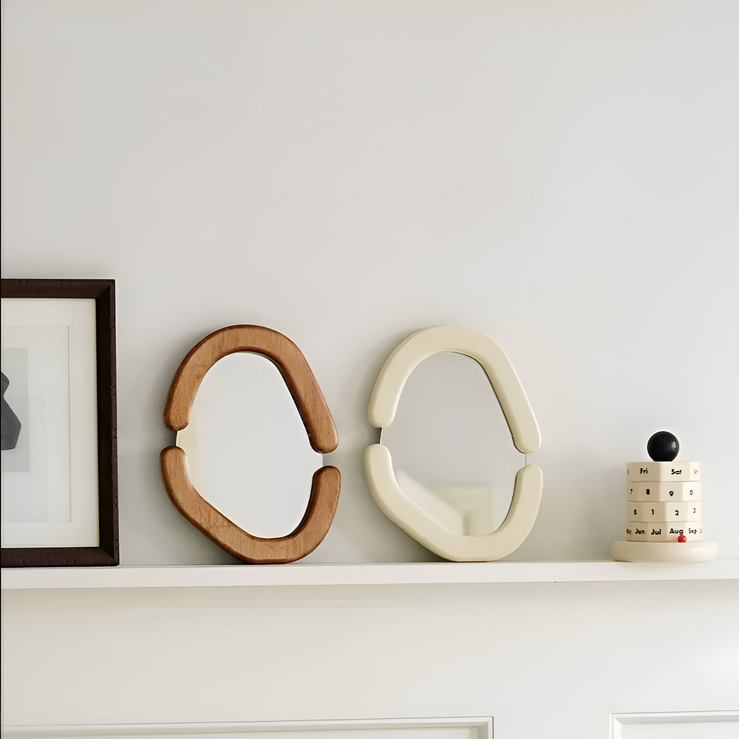 Cosmetic Retro Vanity Mirror Wall-mounted Vanity Mirror Single-sided Desktop Mirror Personal