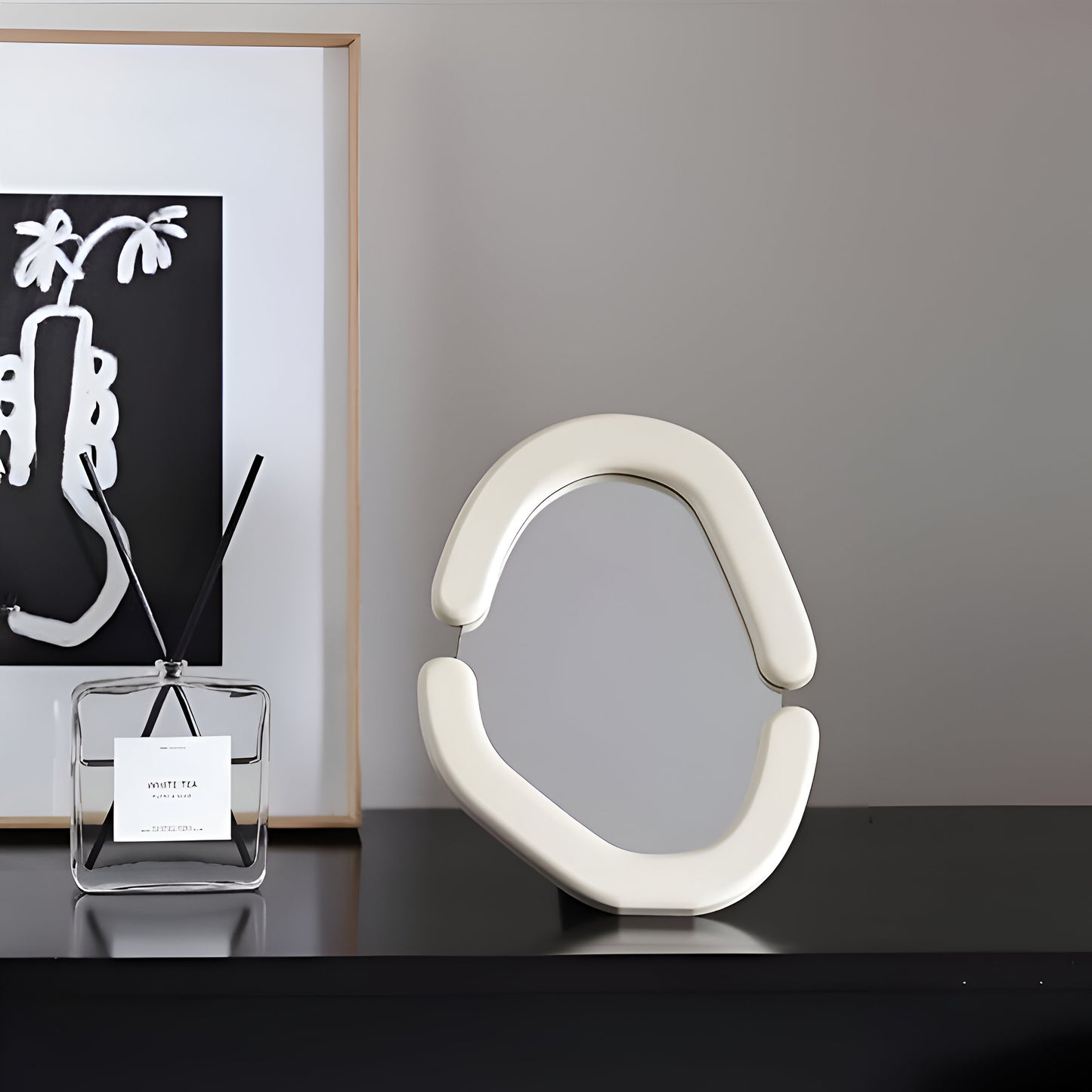 Cosmetic Retro Vanity Mirror Wall-mounted Vanity Mirror Single-sided Desktop Mirror Personal